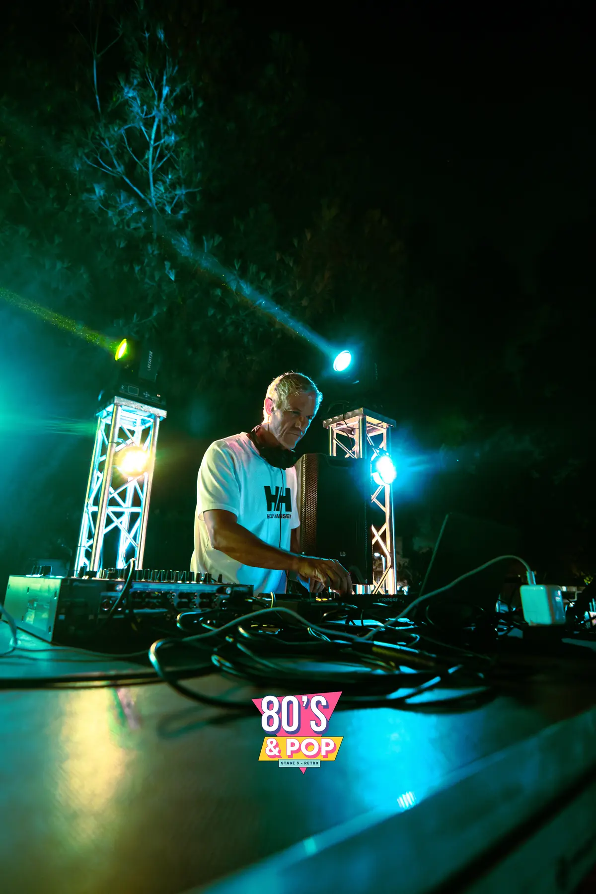 Cabina del escenario Pop / 80’s · Fiestas de Aldaia 2026