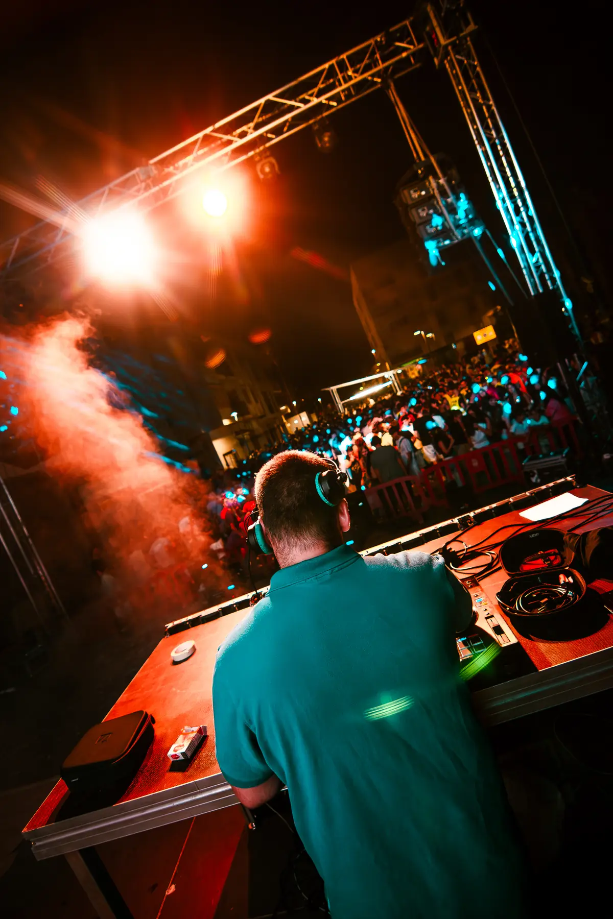 DJ en la cabina · Setmana de Danses de Guadassuar 2026